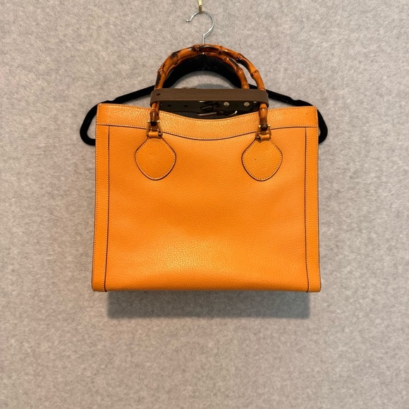 Gucci Diana Tote with Bamboo Handles - Picture 2 of 9